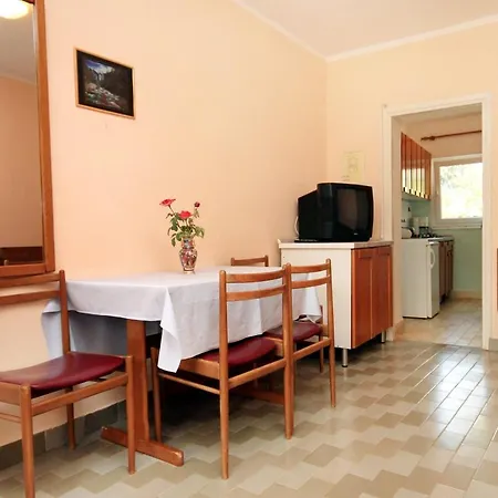 Feriehus House With A Parking Space Tar, Porec - 7025